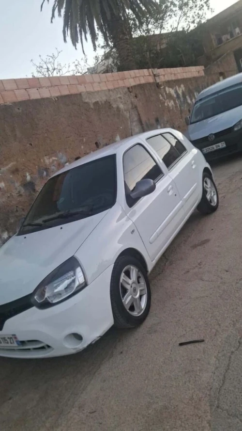 Renault Clio Campus 2015 