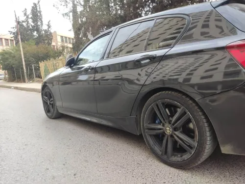 BMW Série 1 2013 Noir Pack M