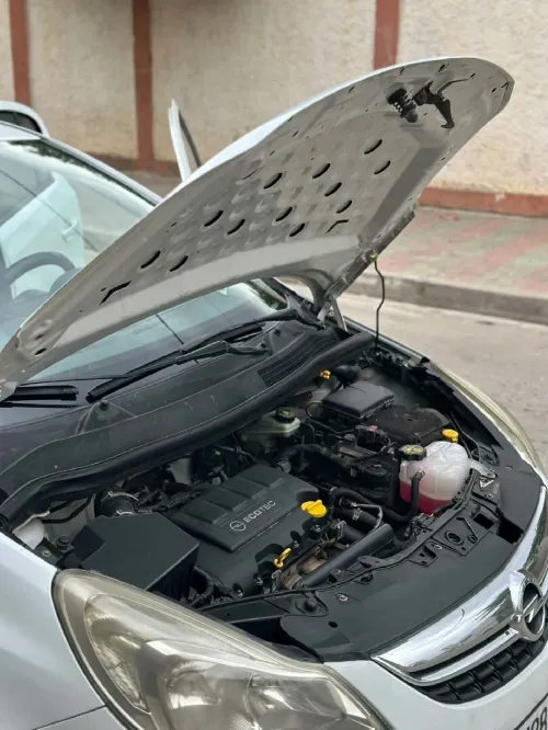 Opel Corsa 2013 Corsa