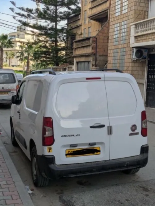 Location doblo avec chauffeur