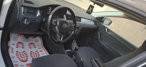 Skoda Rapid 2015 Rapid