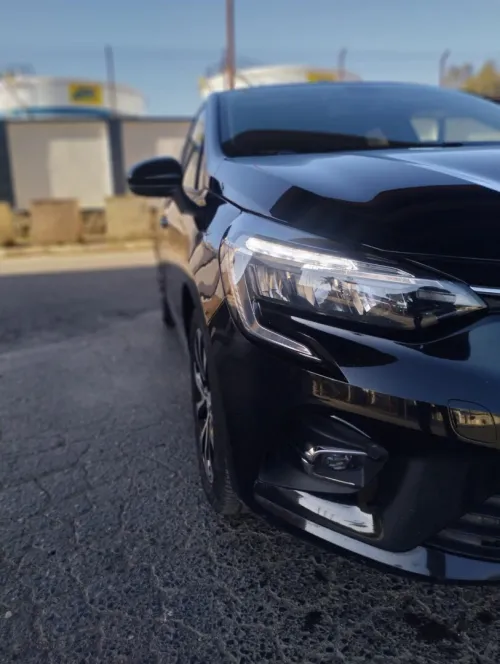 Renault clio 2023 clio 5