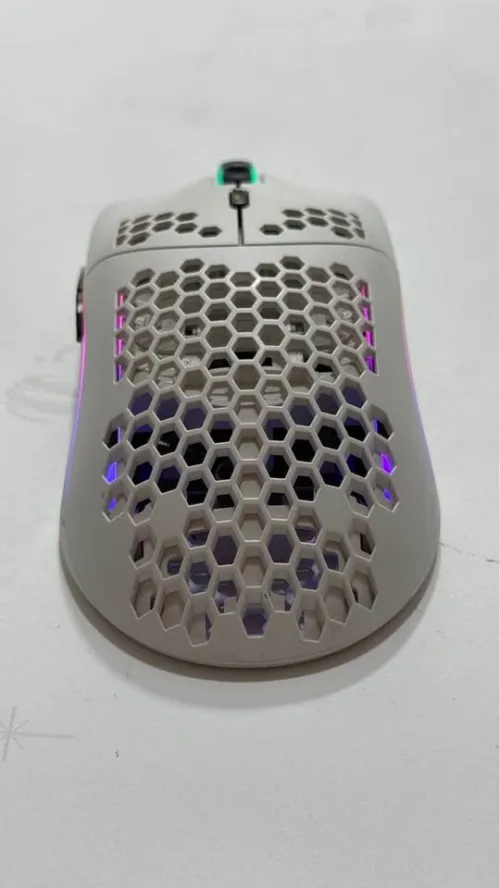 Souris gamer Glorious Model O+