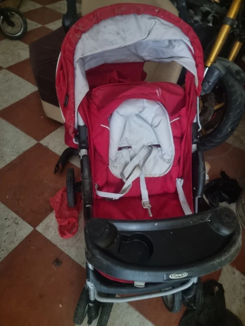 Poussete enfant plusieurs Mark 