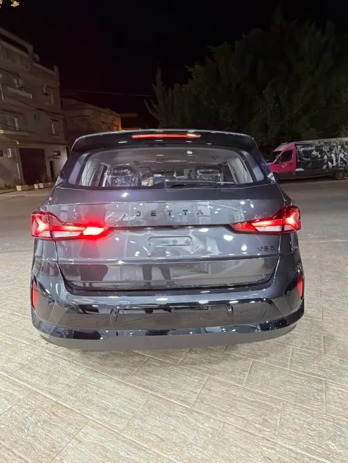 Volkswagen Jetta 2025 Vs5