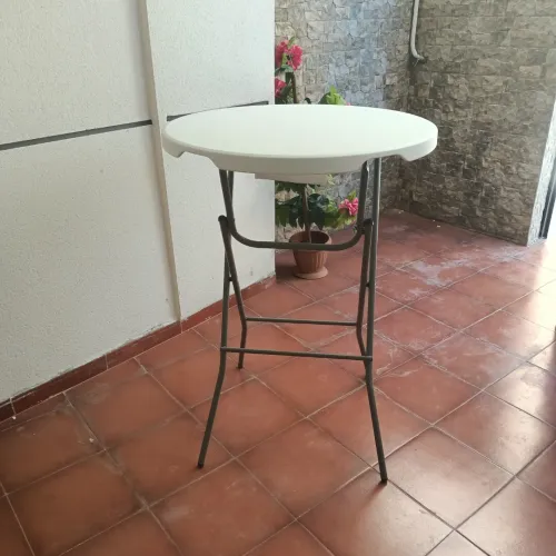 Table mange debout