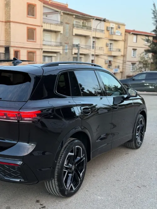 Volkswagen New Tiguan 2025 R-Line