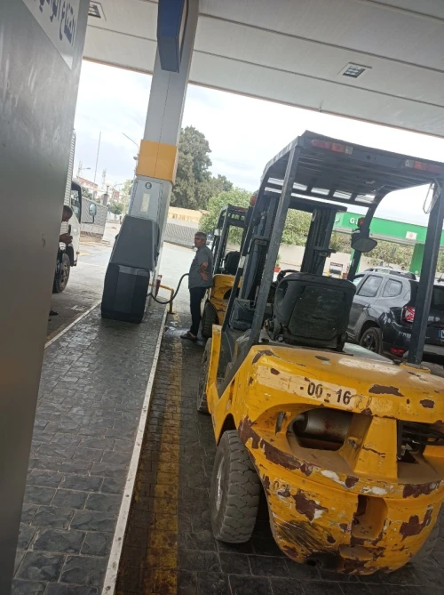 Chariot élévateur Location grue et 2019