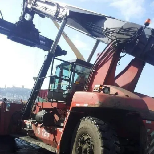 Et grue tt tounage Location Chariot élévateur 2019