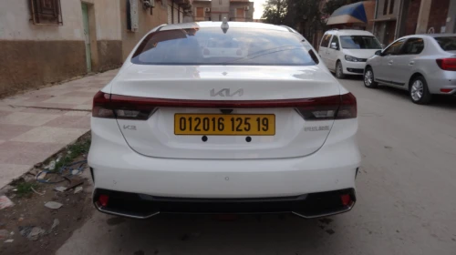 Kia K3 2025 LUXURY