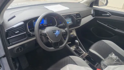 Volkswagen Jetta 2025 Vs5