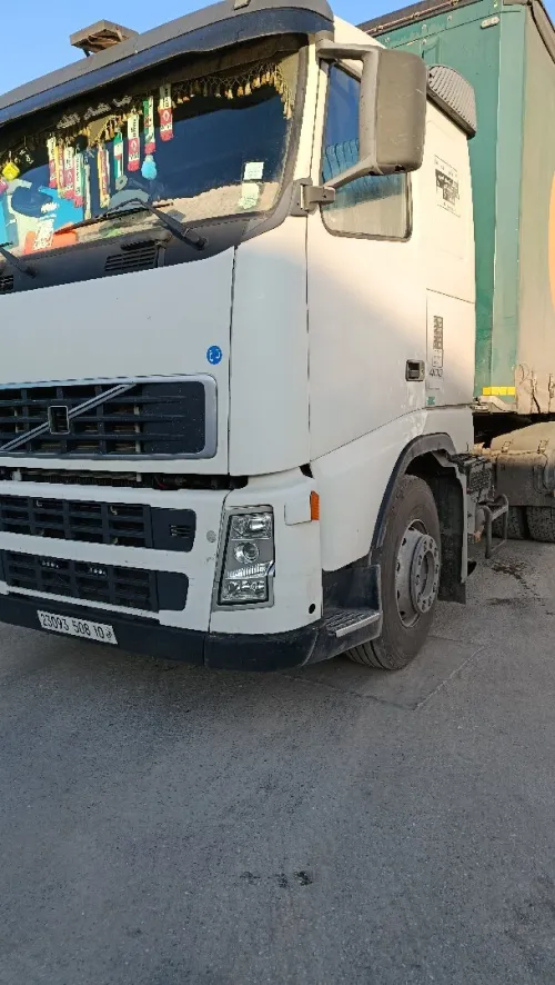 Volvo 400 2008