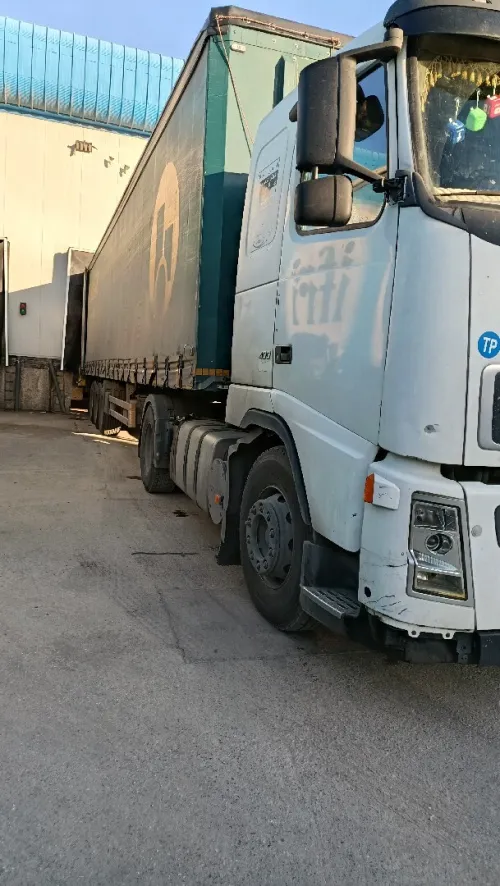 Volvo 400 2008