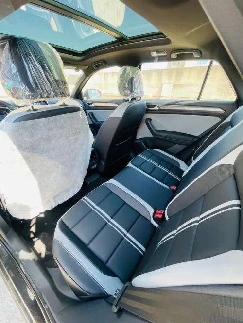 Volkswagen T-Roc 2025 R-Line 