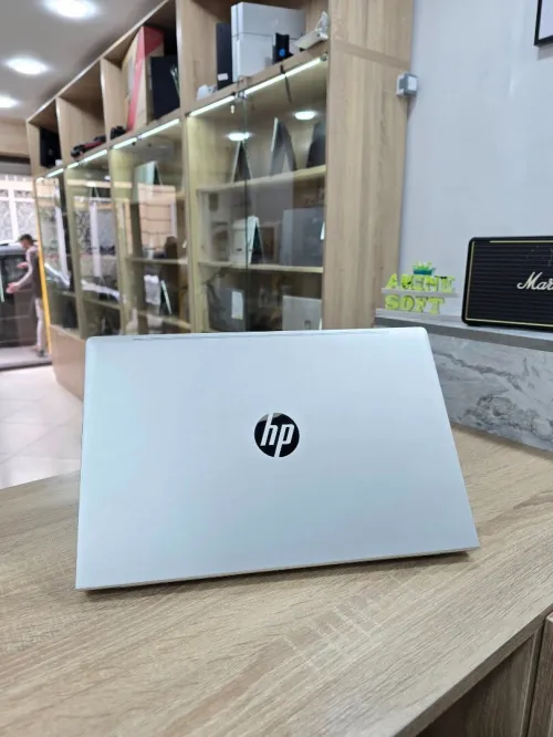 HP PROBOOK 450 G8  i7 1165G7 16GB /512GB 