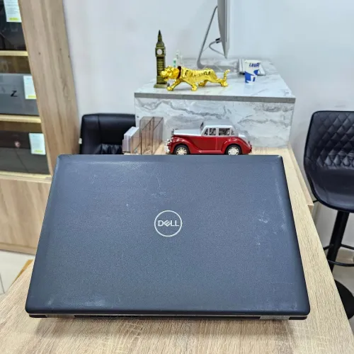 DELL Latitude 3520 15.6" i5 1145G7 8GB/512 GB