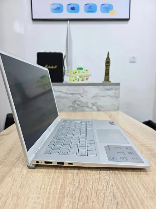 DELL INSPIRON  14"  Ryzen 5 4500U 8GB/512 GB
