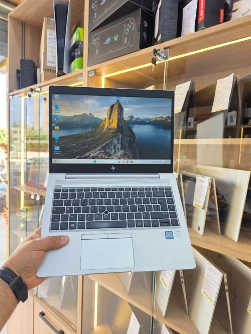HP ELITEBOOK 840 G5 14" i5  8350U 8GB /256GB