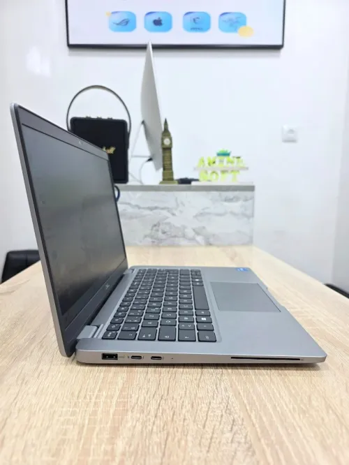 DELL LATITUDE 5350 13.3" i5 1335U 16GB/256GB