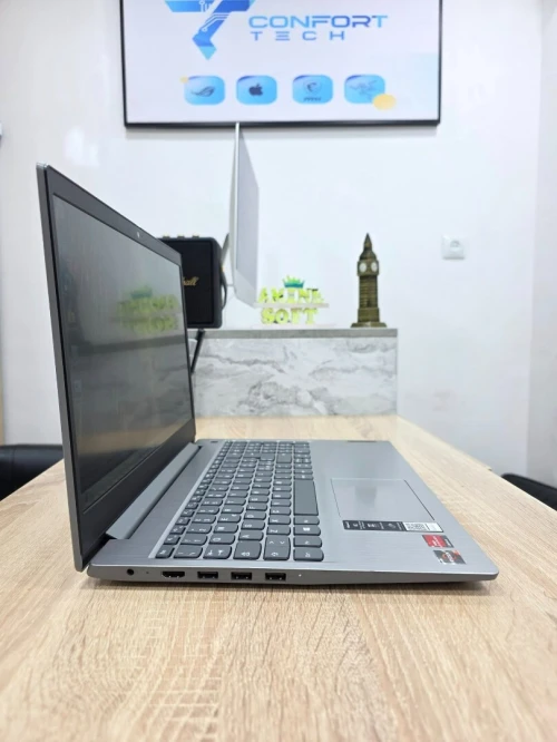 LENOVO IDEAPAD 3  Ryzen 7 3700U 8GB /256GB