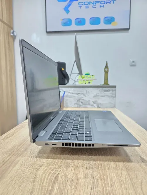 DELL LATITIDE 5530 15.6" i5 1235U 16GB/512 GB