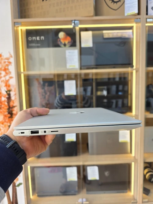 HP PROBOOK 430 G8 " i5 1135G7 8GB /256GB