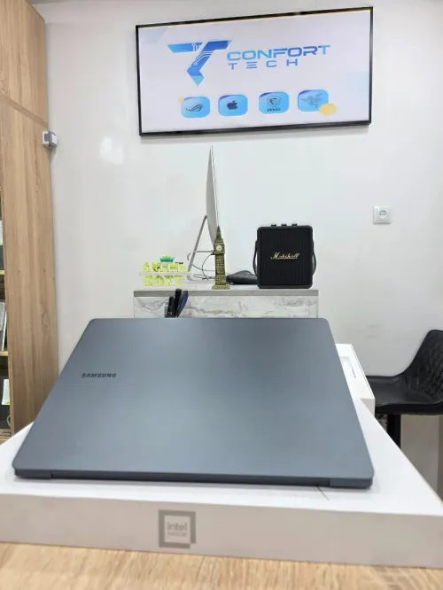 Samsung Galaxy Book3 Pro 14" OLED i5-1340P 8GB/256GB