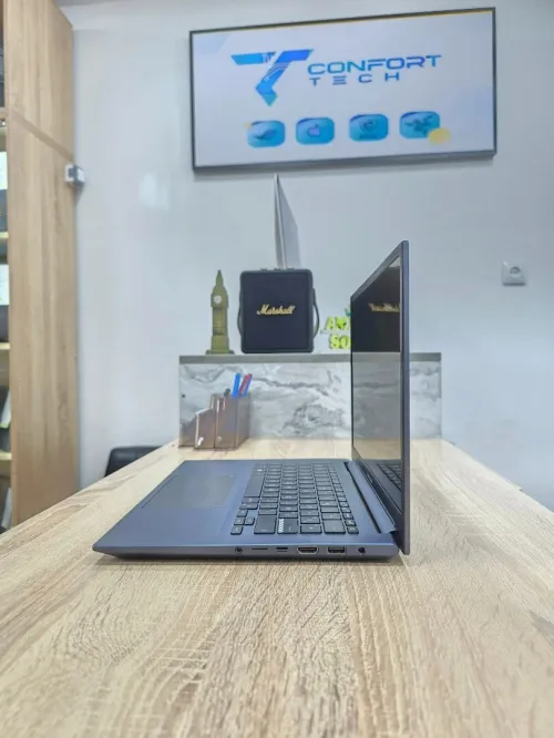 ASUS Vivobook Pro  14 OLED  RYZEN 5 5600H 8GB/512GB