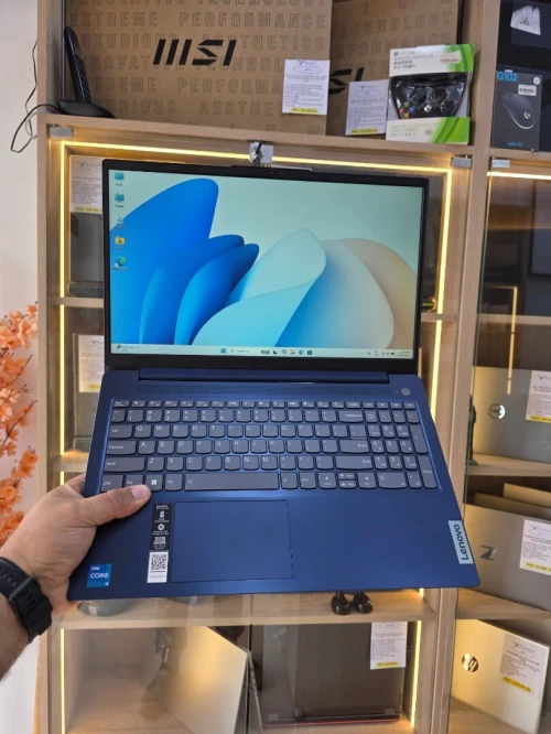 LENOVO IDEAPAD SLIM 3i 15.6" i5 1345U 8GB/512 GB