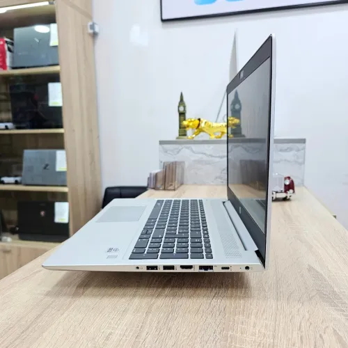 HP PROBOOK 450 G7 15.6" i5 10210 8GB/256 GB 