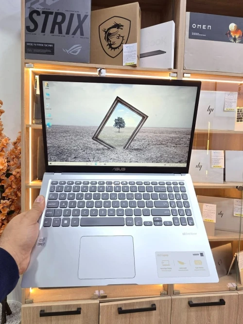 ASUS LAPTOP 15  i7 1065G7 8GB /512GB