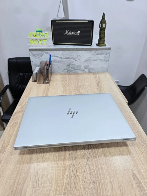 HP ELITEBOOK 865 G10  Ryzen 5 7540U/Radeon 740M 16GB/512GB