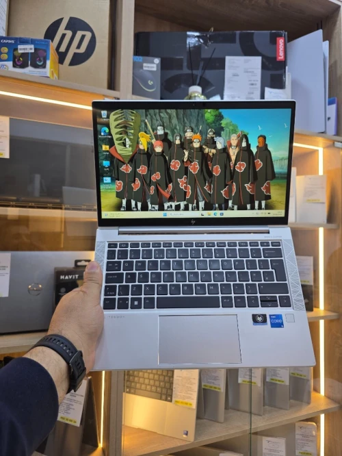 HP ELITEBOOK 830 G8 i5 1135G7  8GB /256GB