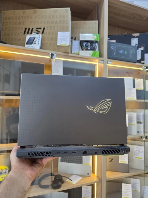 ASUS ROG STRIX  G15  Ryzen 7 6800H & RTX 3070Ti (16GB /512 GB )