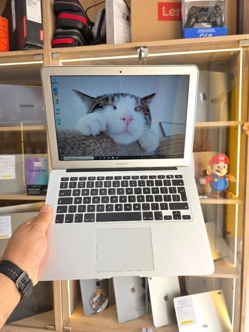 MacBook Air i5  13.3 2017 8GB /128GB