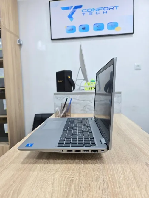 DELL LATITIDE 5530 15.6" i5 1235U 16GB/512 GB