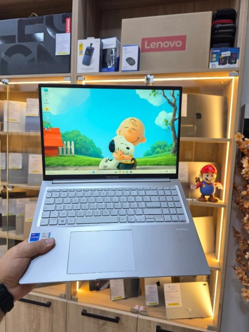 ASUS Vivobook 16  i7 11370H 24GB/1TB