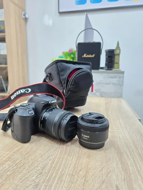 Canon EOS 250D+ 2 Objectif (18-55)/50mm 