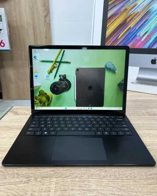 Microsoft Surface Laptop 5  13.5" tactile   i7 1265U 16GB /256GB( FIH  cha3ra f ecran )