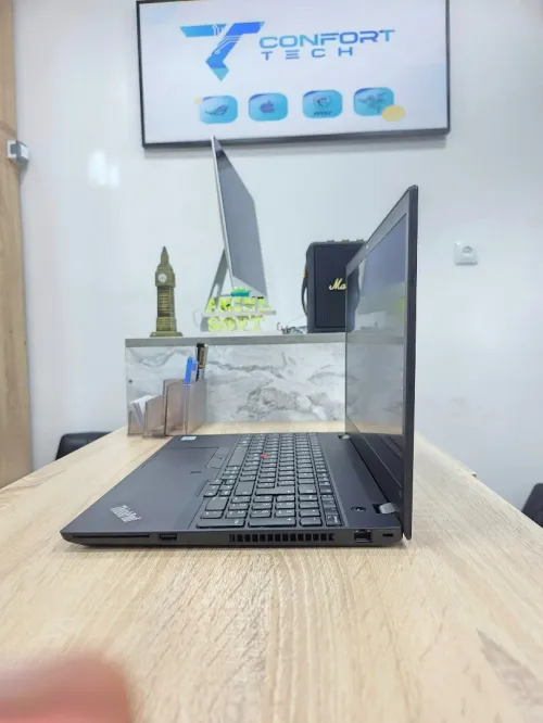 LENOVO THINKPAD T15  i5 10210U & Nvidia Geforce Mx 330  32GB/512GB