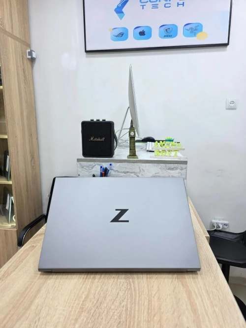 HP ZBOOK STUDIO 15.6 G8 i7 11850H& NVIDIA T1200 VENDU