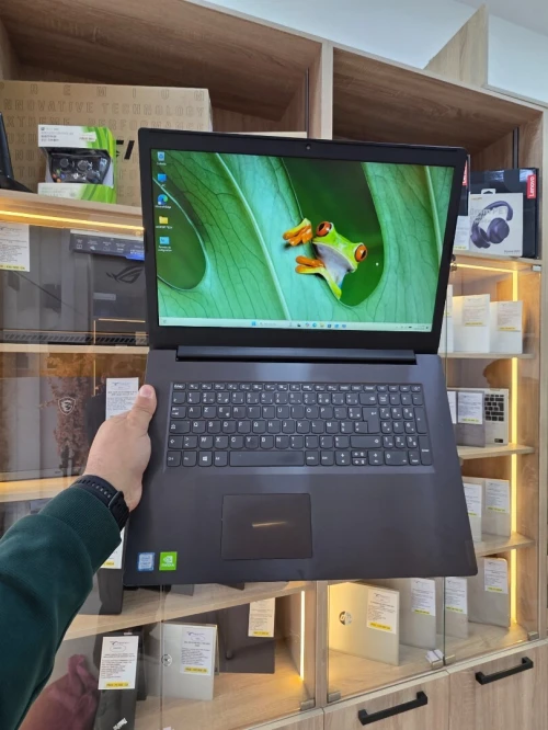 LENOVO V340 17.3  i7 8565U& NVIDIA MX 230 8GB/256GB