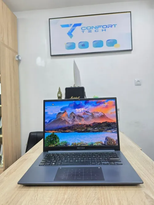 ASUS Vivobook Pro  14 OLED  RYZEN 5 5600H 8GB/512GB