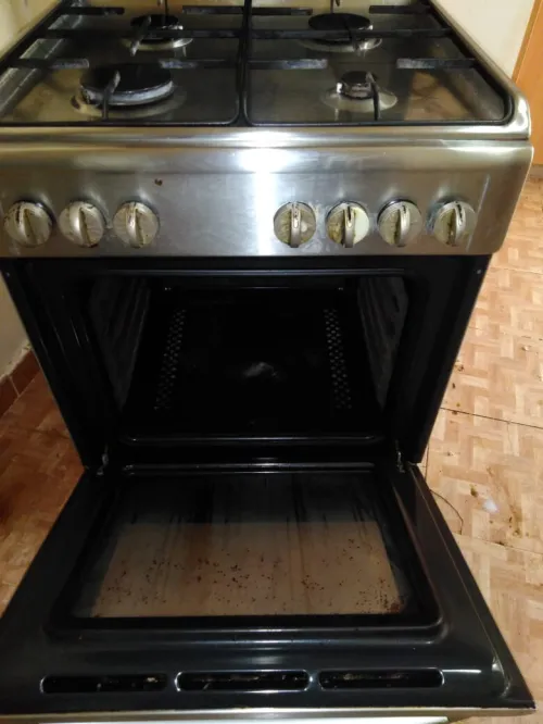 Pack Déménagement : Lave-linge 7kg  (occasion )+ Cuisinière Inox  avec ventilation (occasion ) + Table & 6 Chaises (occasion )