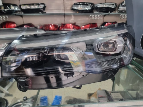 Phare-optique-tiguan-2024+