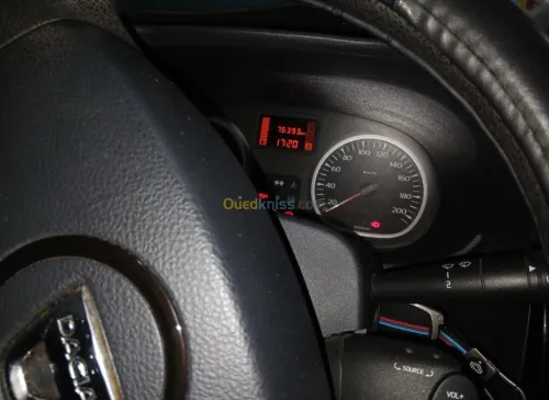 Dacia Duster 2012 