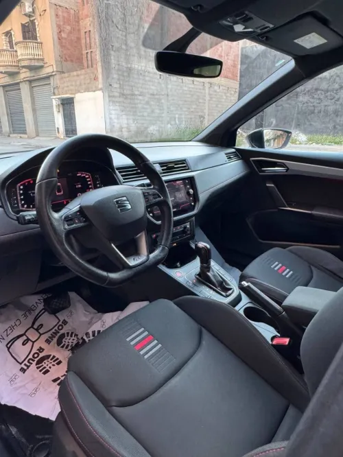 Seat ARONA 2019 FR+