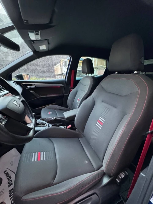 Seat ARONA 2019 FR+