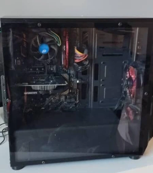 PC Gamer i3 9th Gen GTX 1650