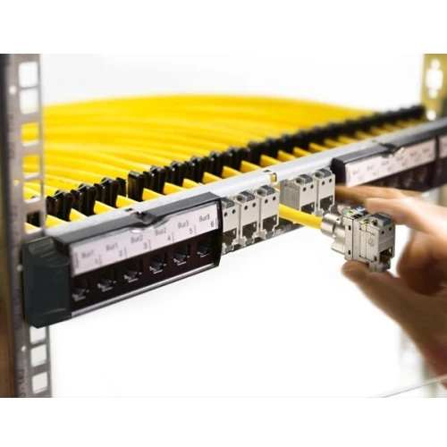 Panneau de Brassage 24 & 48 Ports  Vide ou Chargé, Adapté à Tous Vos Besoins 